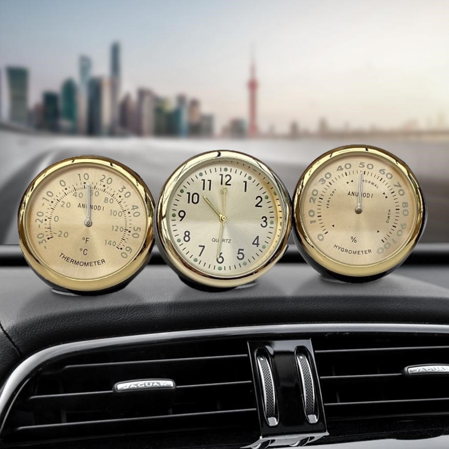 アナログ ３連メーター風 温度計 湿度計 時計 ゴールド マルチ車載 アクセサリー ラグジュアリー 車 インテリア 装飾飾り 自動 車時計